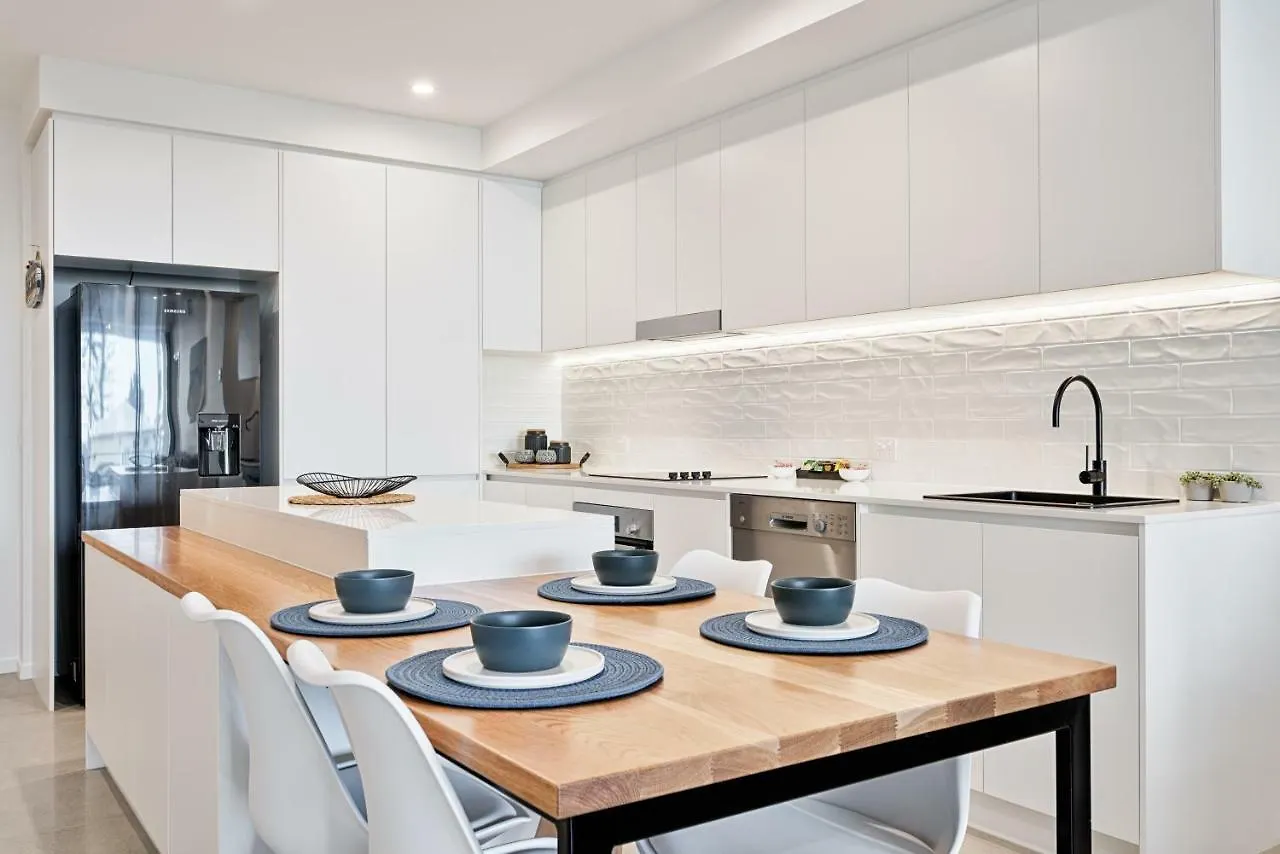 Allure Mooloolaba 0*,